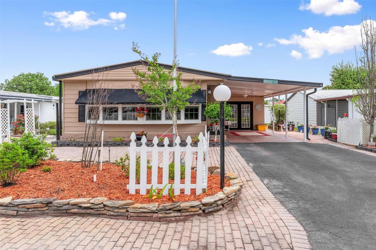 2470 Karen Dr., Mount Dora, FL 32757