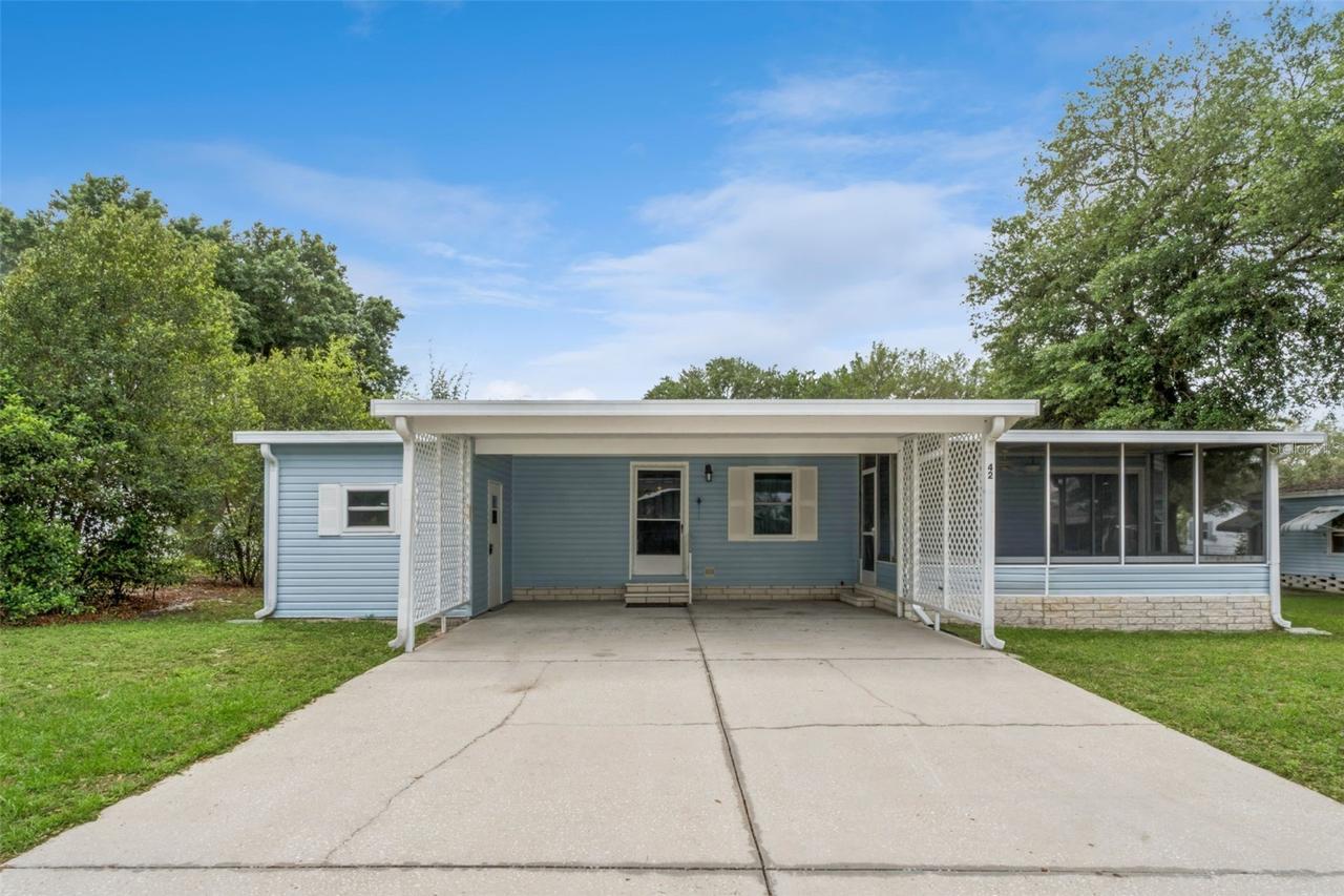 42 Maplehurst Ave., Debary, FL 32713