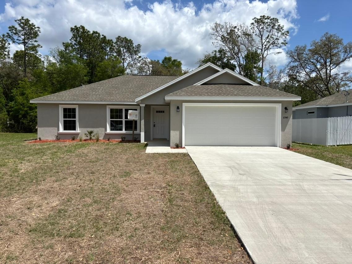 8949 N Cortlandt Dr., Dunnellon, FL 34434