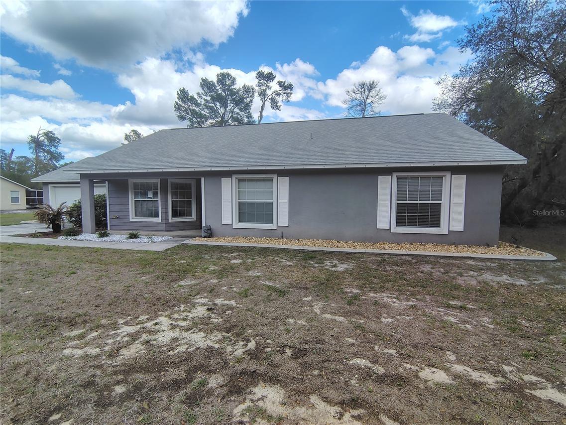 13 Fisher Trail Ter., Ocklawaha, FL 32179