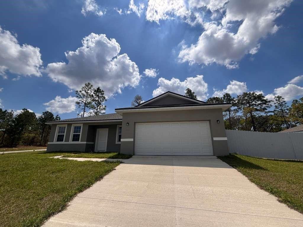 2701 W Tracy Ct., Dunnellon, FL 34433