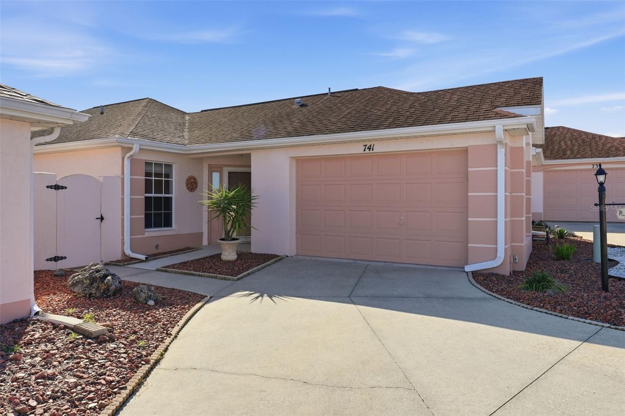 741 Hernandez Dr., The Villages, FL 32159