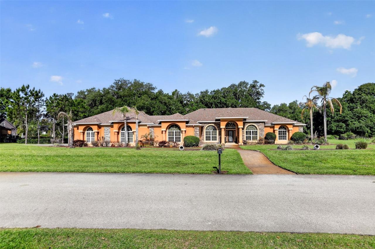 10107 Tween Waters St., Clermont, FL 34715