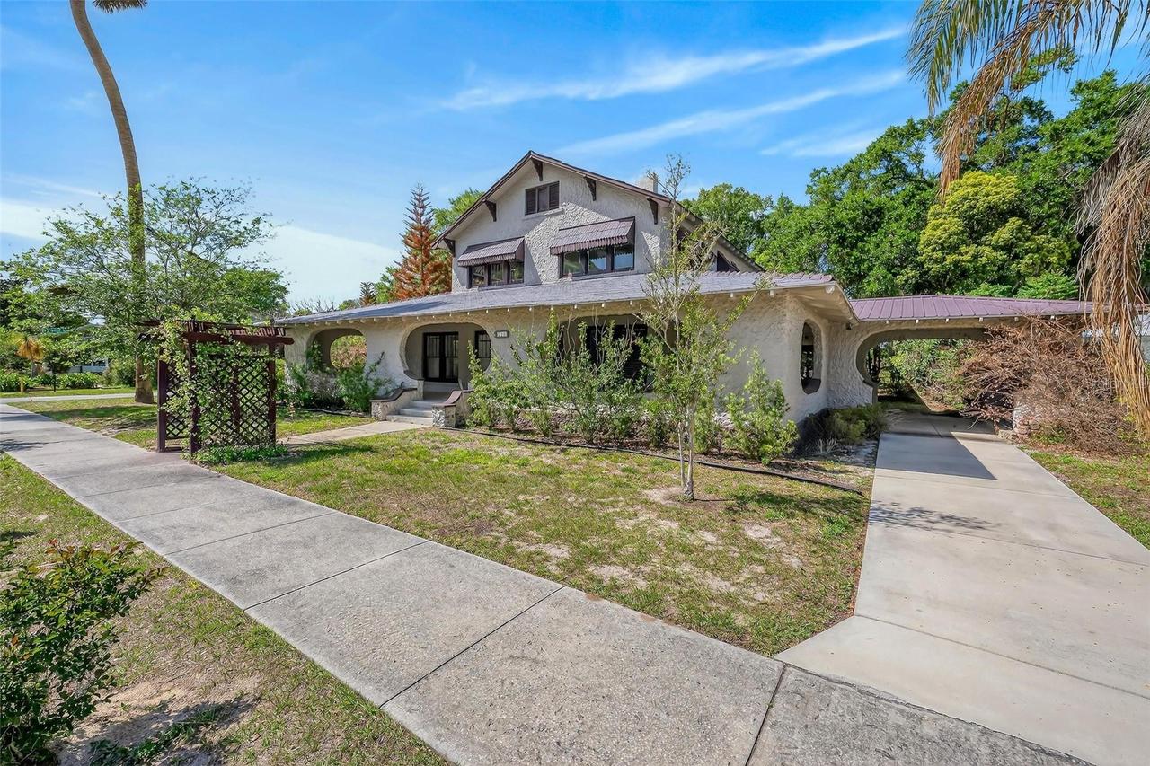 211 Cassady St., Umatilla, FL 32784