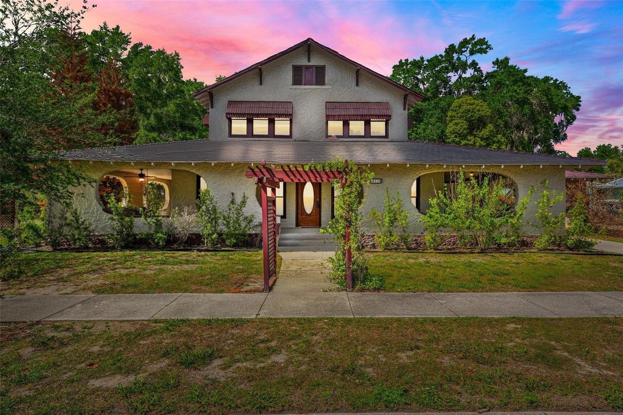 211 Cassady St., Umatilla, FL 32784