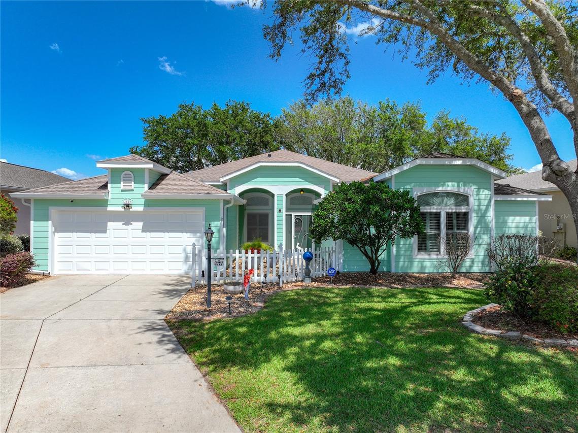 4822 Sawgrass Lake Cir., Leesburg, FL 34748