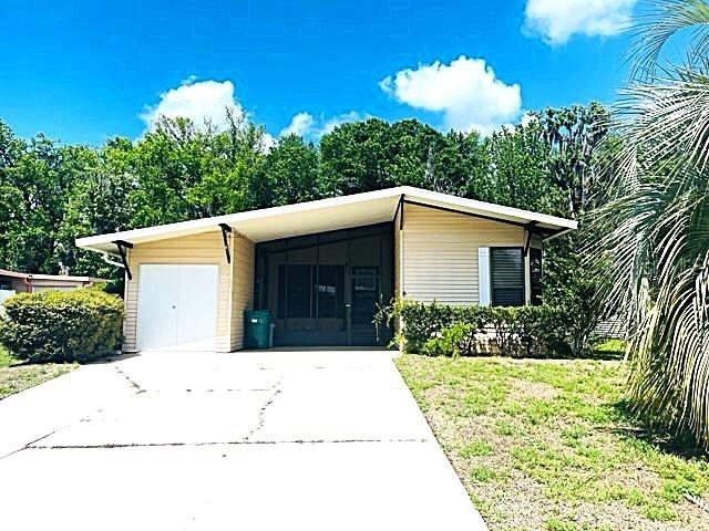 603 Robin Lane Ave., Wildwood, FL 34785