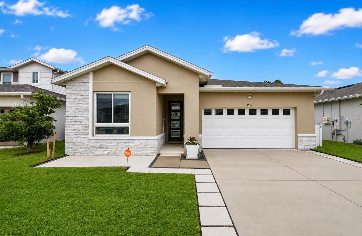 4334 Southern Vista Loop, St Cloud, FL 34772