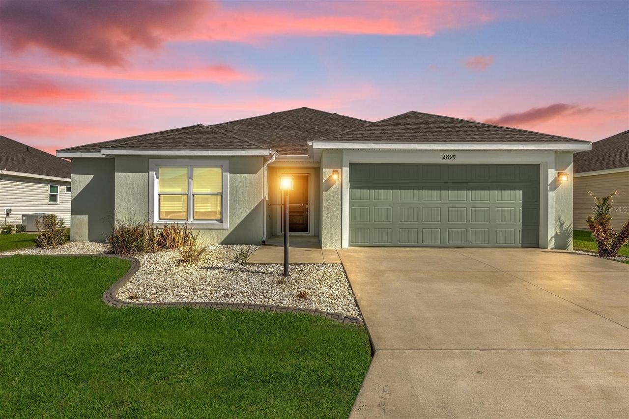 2895 Osborne St., The Villages, FL 32163