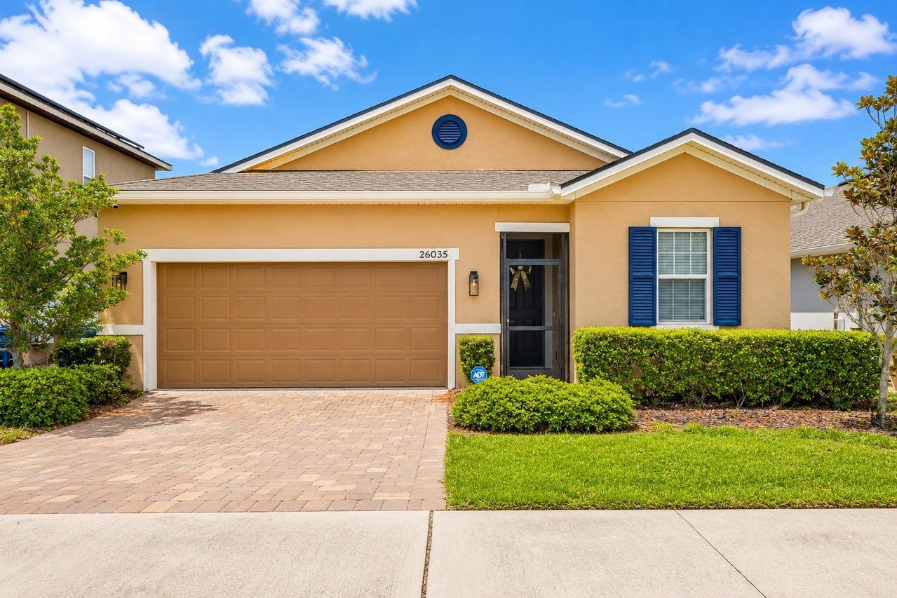 2012 Sloans Outlook Dr., Groveland, FL 34736