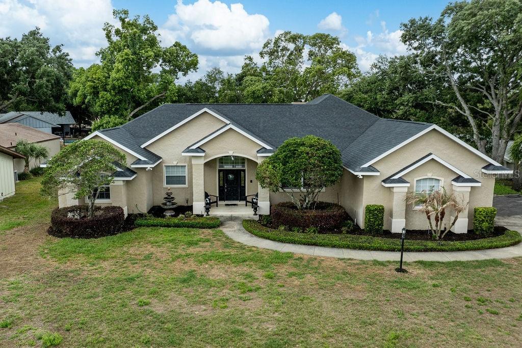 34041 Valencia Dr, Leesburg, FL 34788