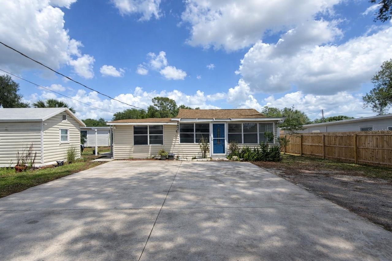 408 Longfellow Blvd., Lakeland, FL 33801