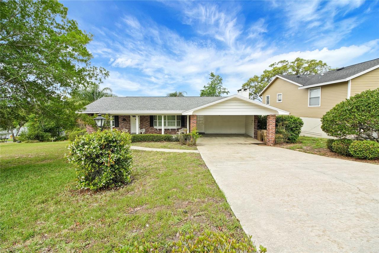 2214 Topping Pl., Eustis, FL 32726
