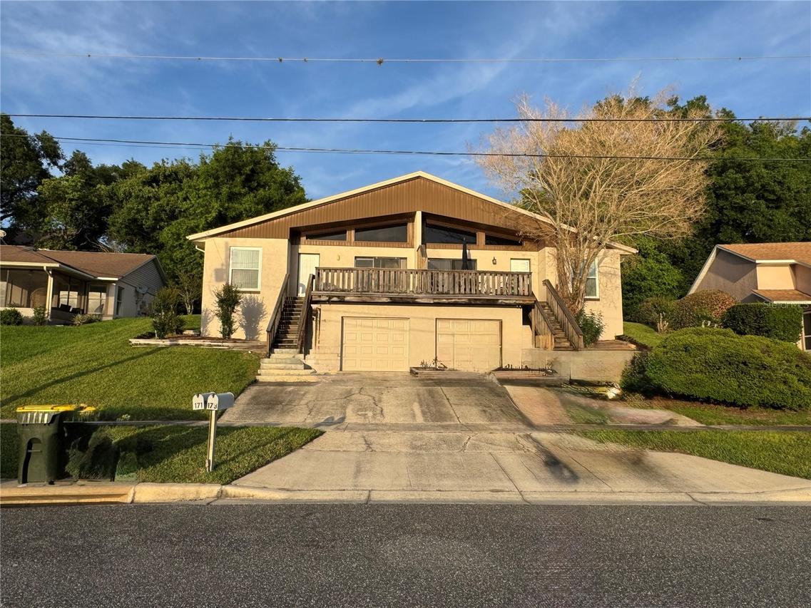 171 Sunnyside Dr., Clermont, FL 34711
