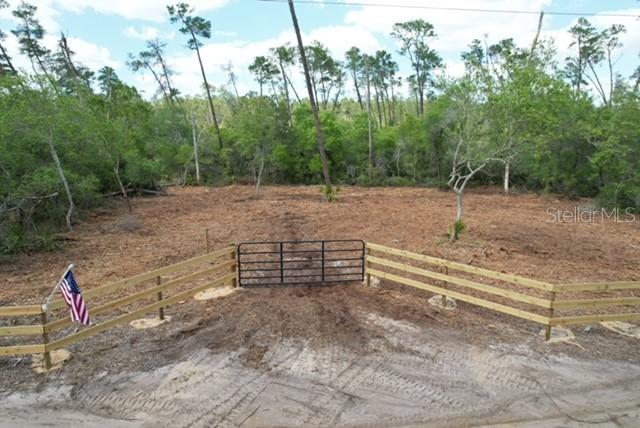 21575 SE 145th Pl., Umatilla, FL 32784