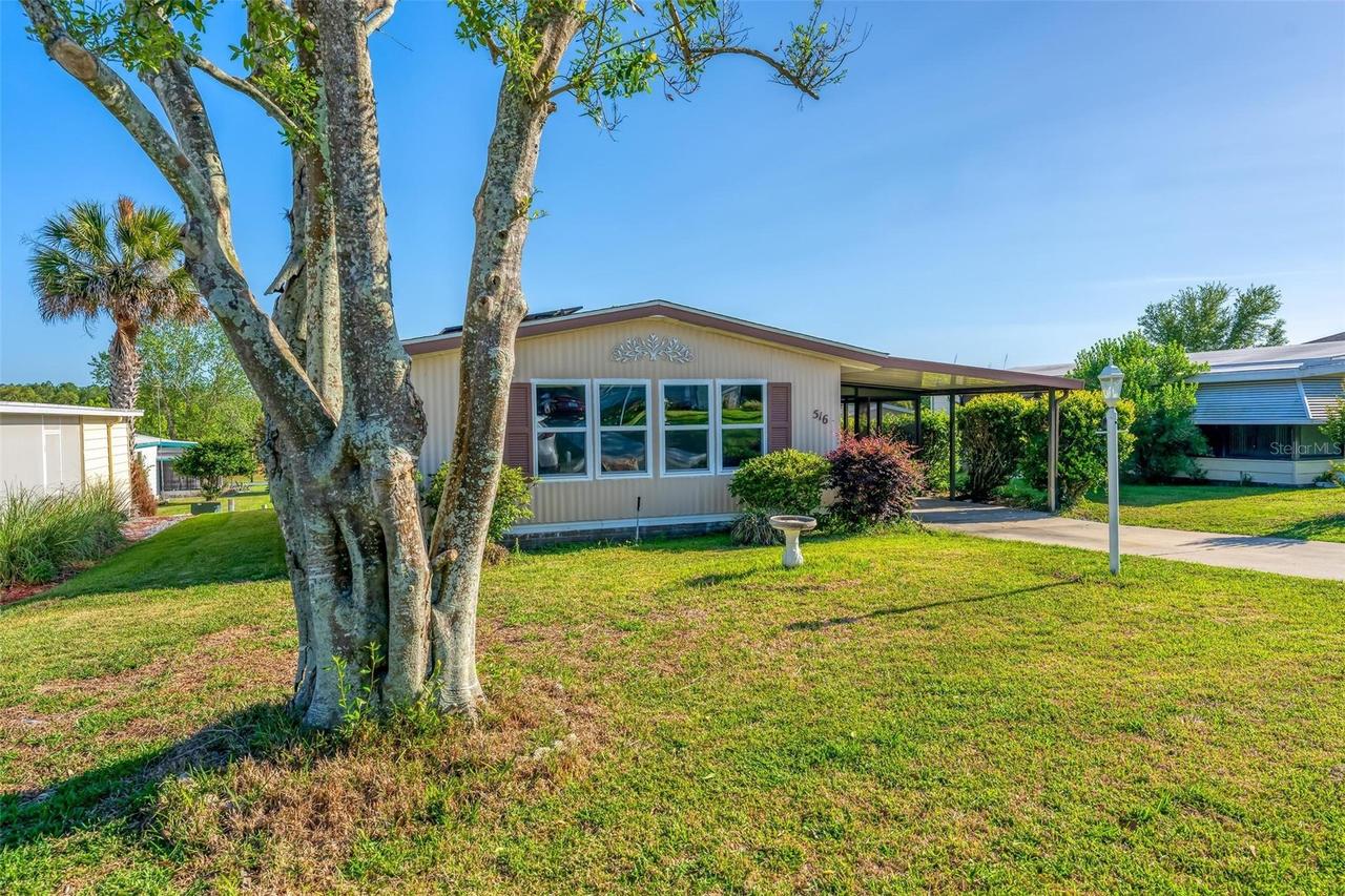 516 Jason Dr., Lady Lake, FL 32159