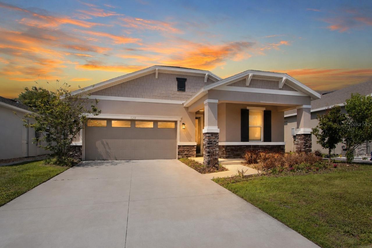 5208 Meadow Song Dr., Okahumpka, FL 34762