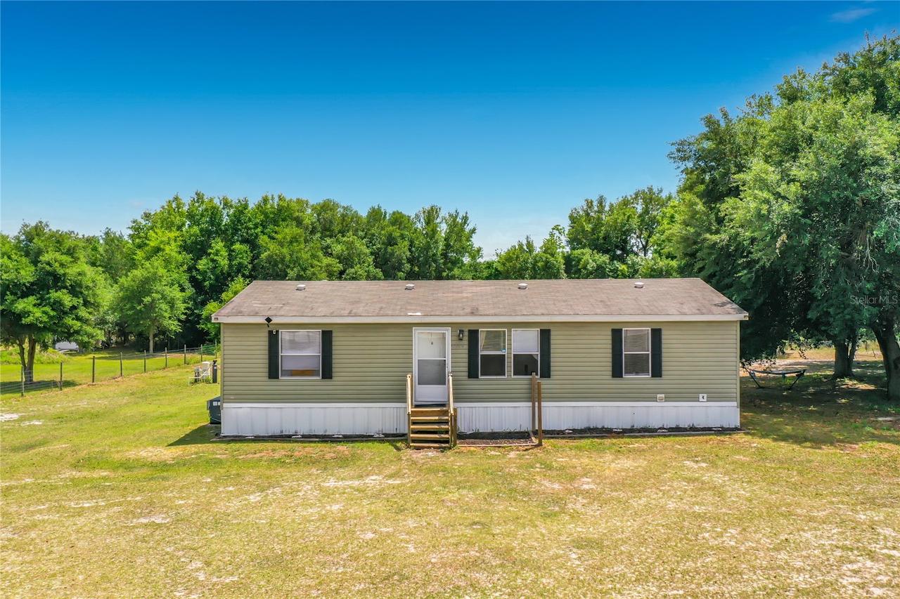 8108 Sergeant Pepper Dr., Howey In The Hills, FL 34737