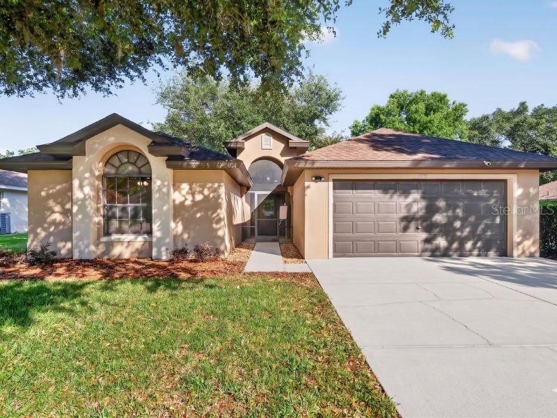 4943 Treasure Cay Rd., Tavares, FL 32778