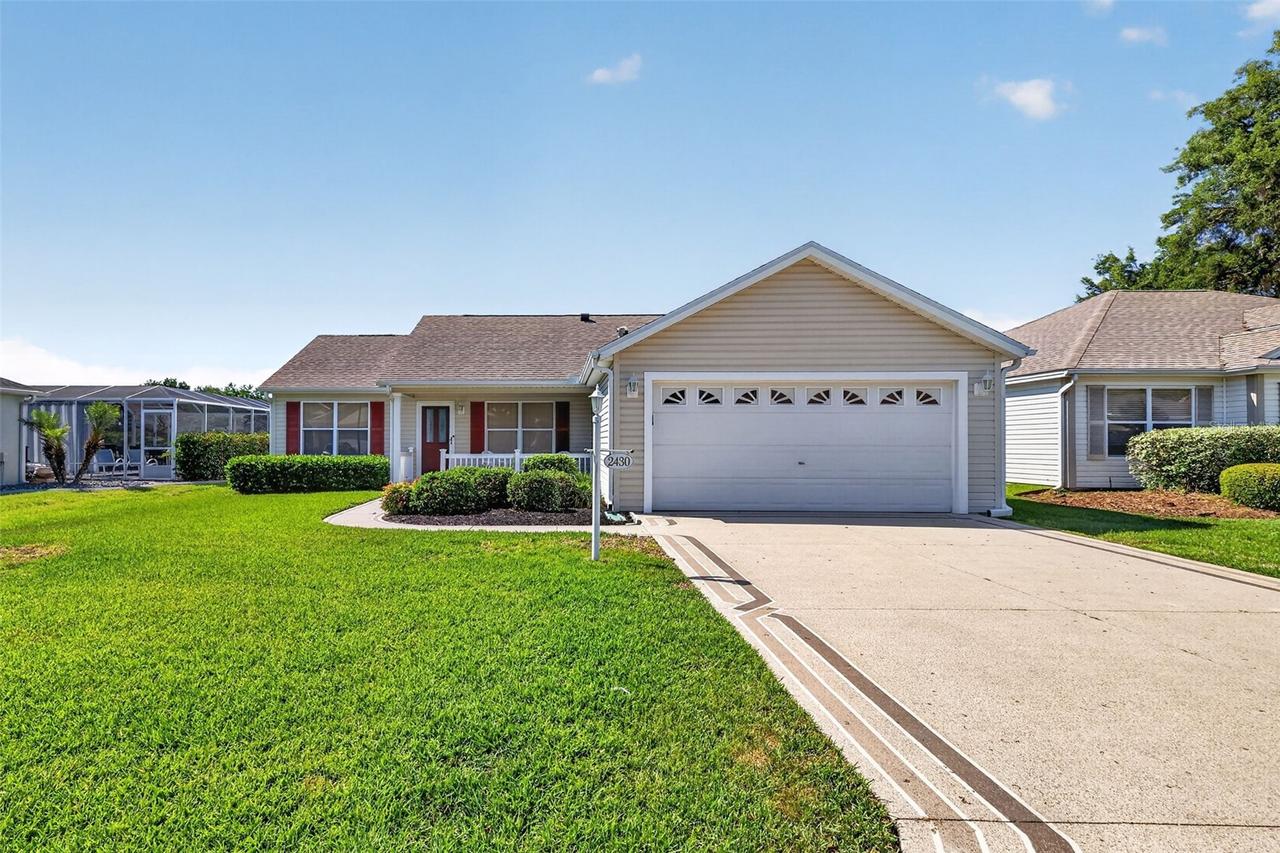2430 Merida Cir., The Villages, FL 32162