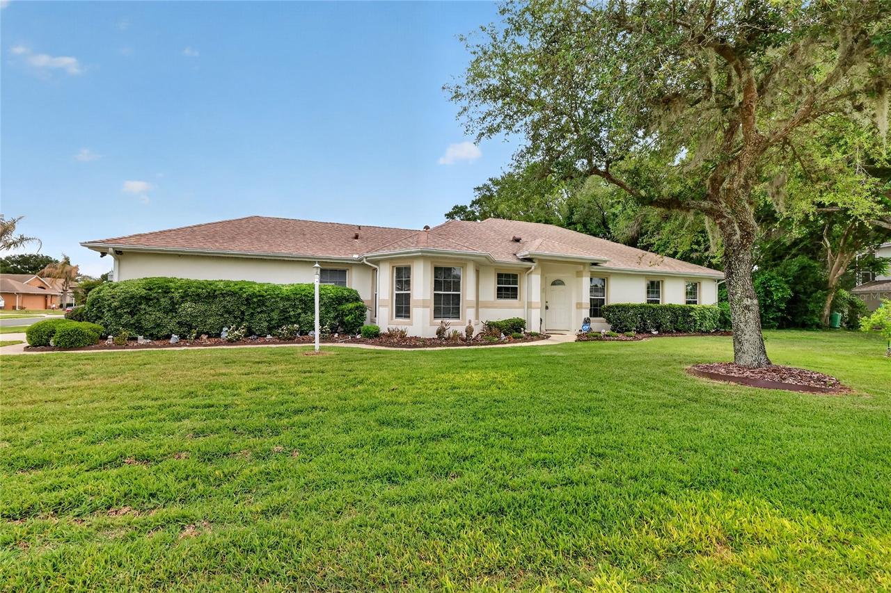 27545 Discover Ct., Leesburg, FL 34748