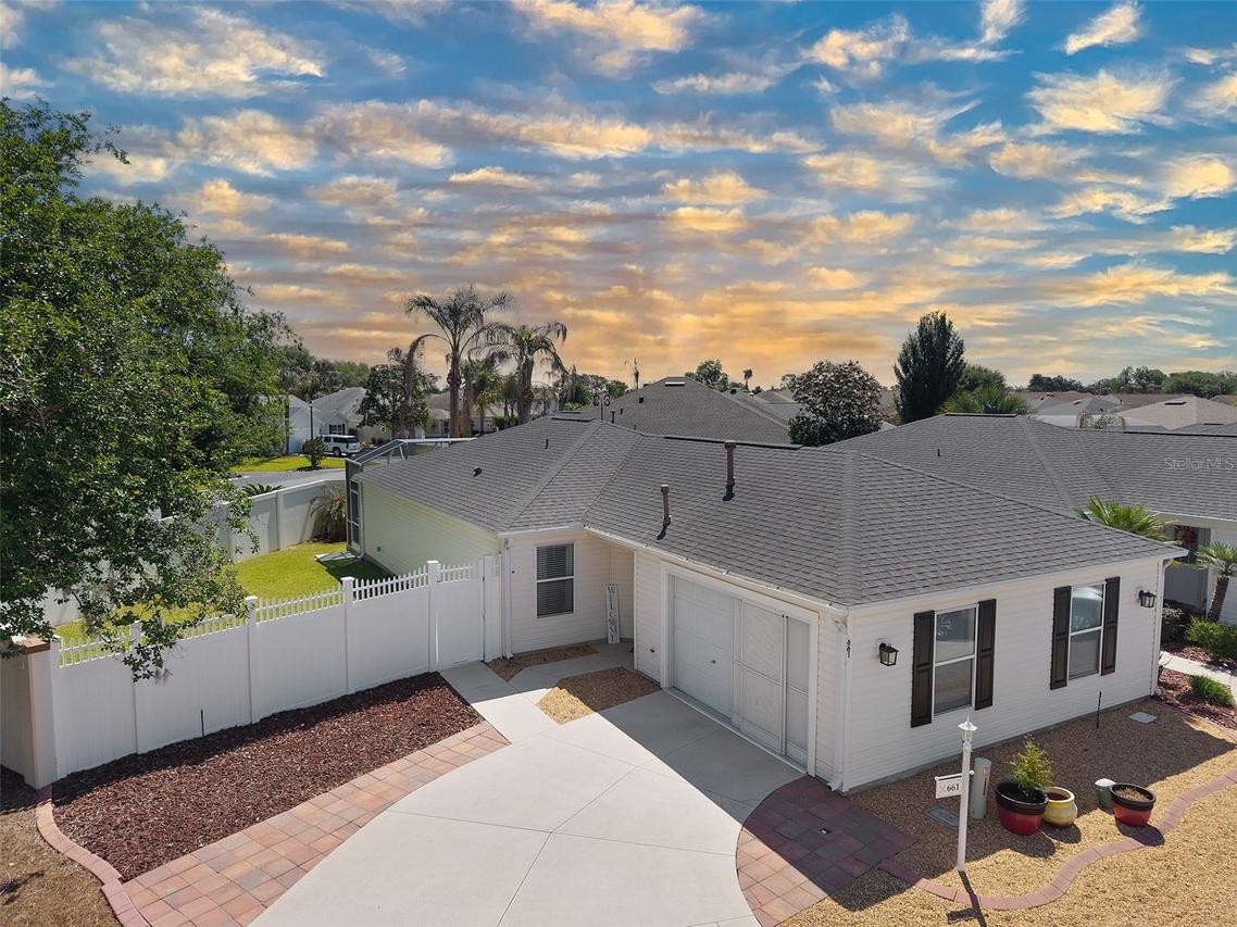 661 Sherwood St., The Villages, FL 32162