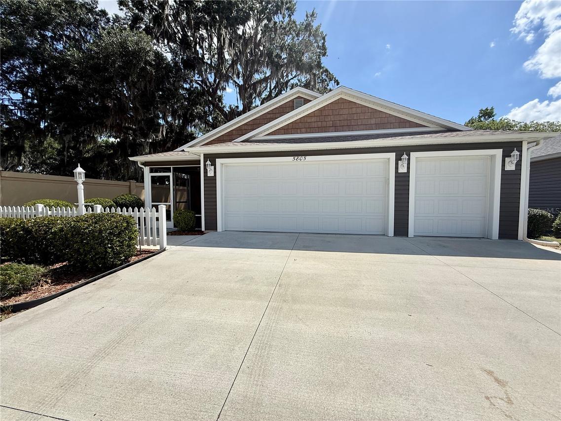 5805 Valente Ct., The Villages, FL 32163