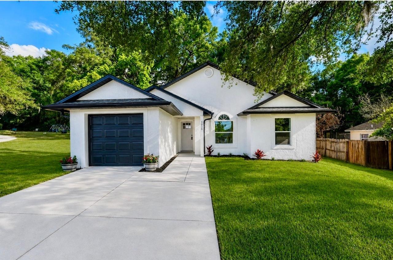 1038 Sheeler Hills Dr., Apopka, FL 32703