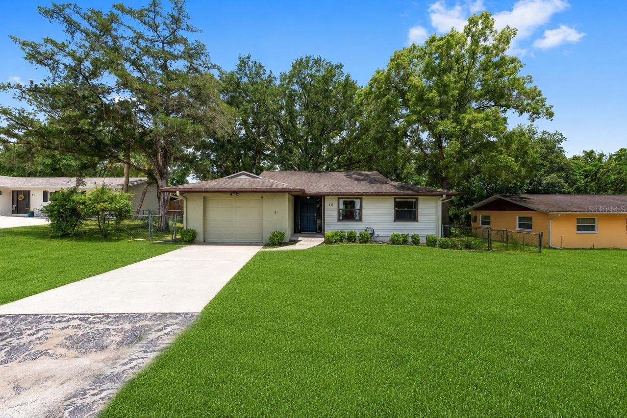 10 Silver Dr., Ocala, FL 34472