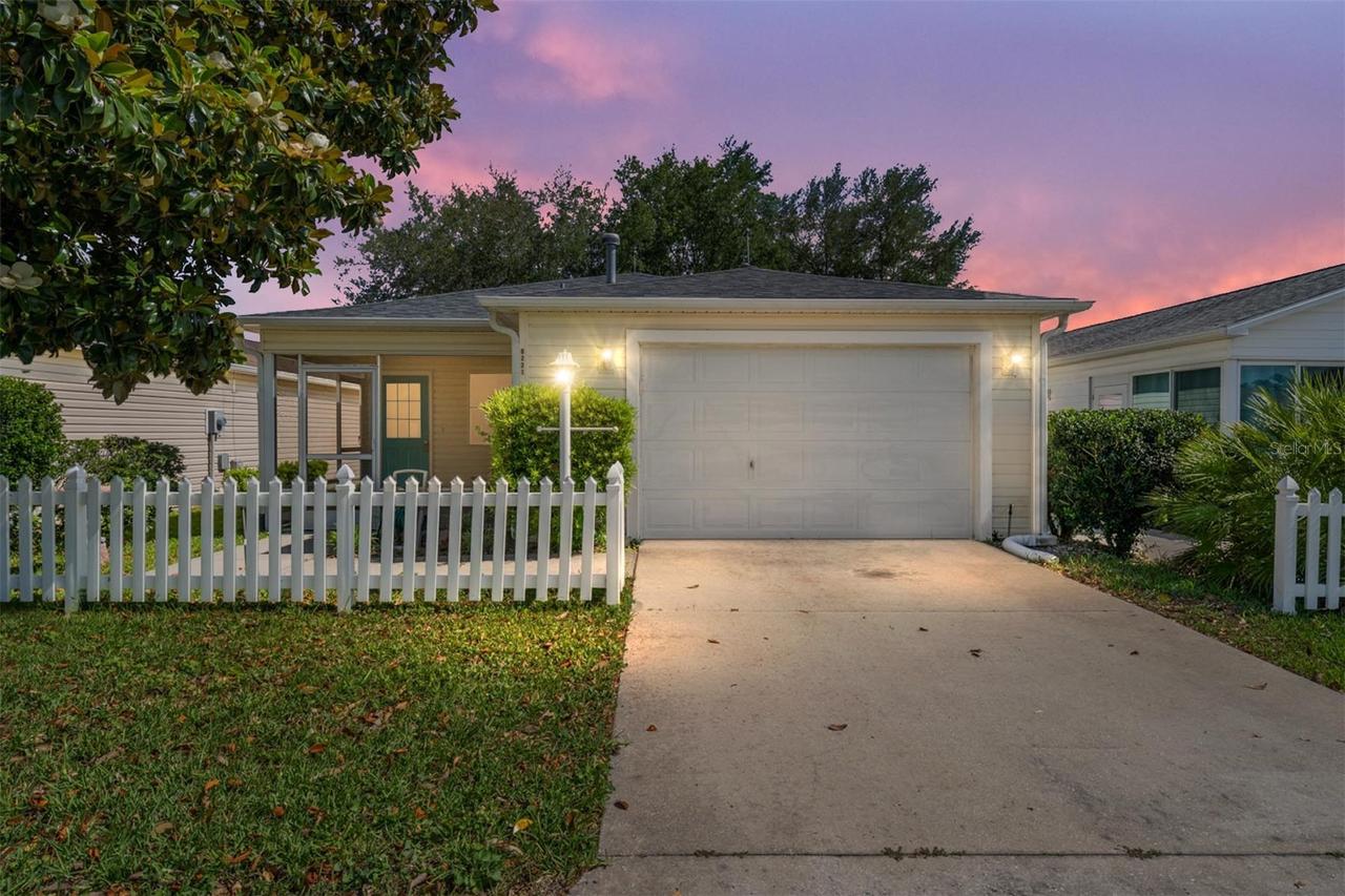 8221 SE 169th Palownia Loop, The Villages, FL 32162