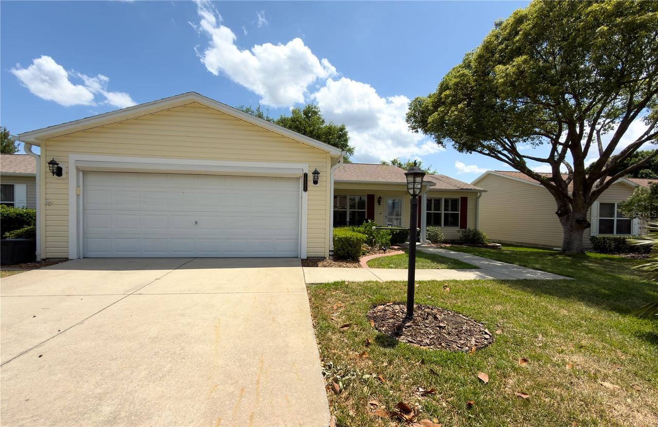 16899 SE 96th Chapelwood Cir., The Villages, FL 32162