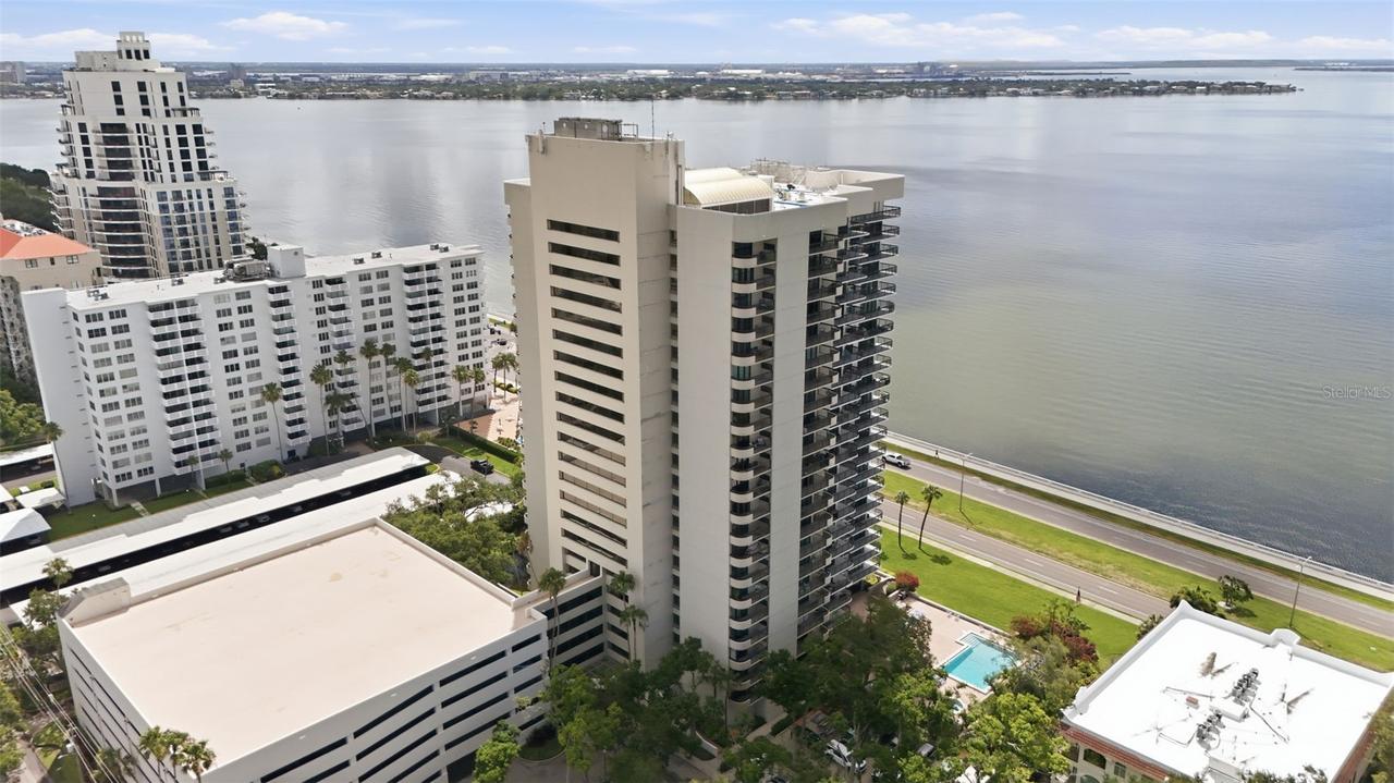 2413 Bayshore Blvd. #2001, Tampa, FL 33629