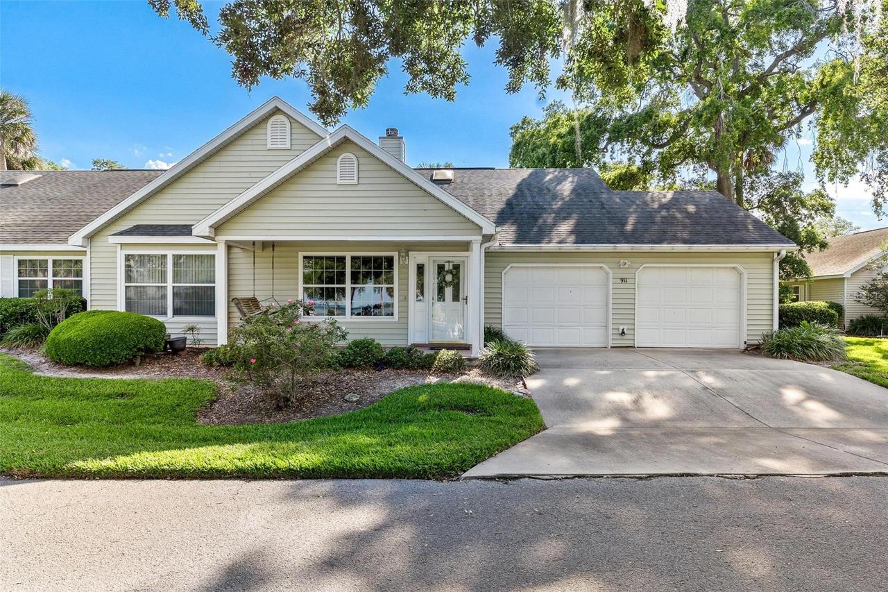 911 Beverly Harbors Dr. #16, Leesburg, FL 34748
