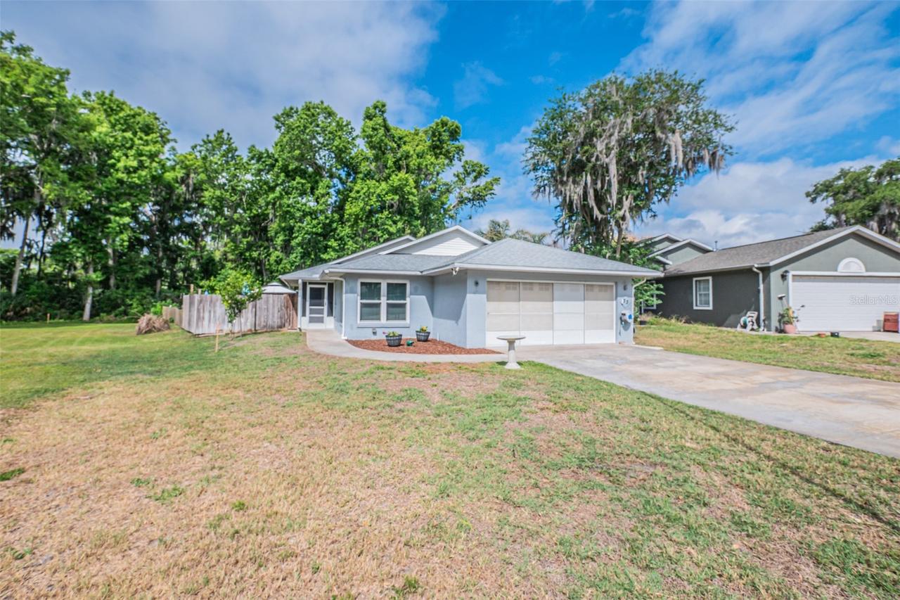 33 Ginger Cir., Leesburg, FL 34748