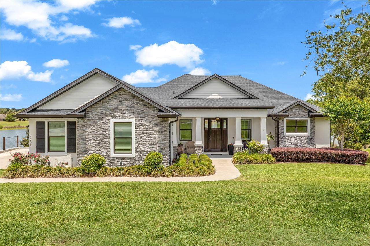36751 Barrington Dr., Eustis, FL 32736