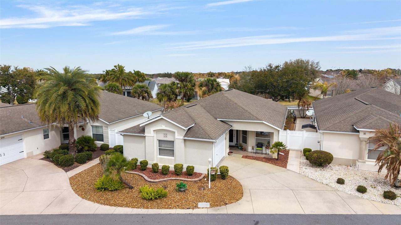 1089 Berg Ct., The Villages, FL 32162