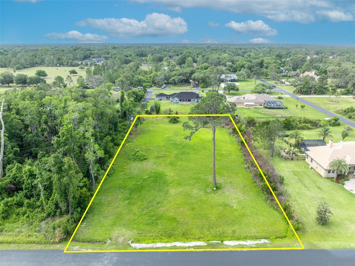15125 Mill Pond Rd., Tavares, FL 32778