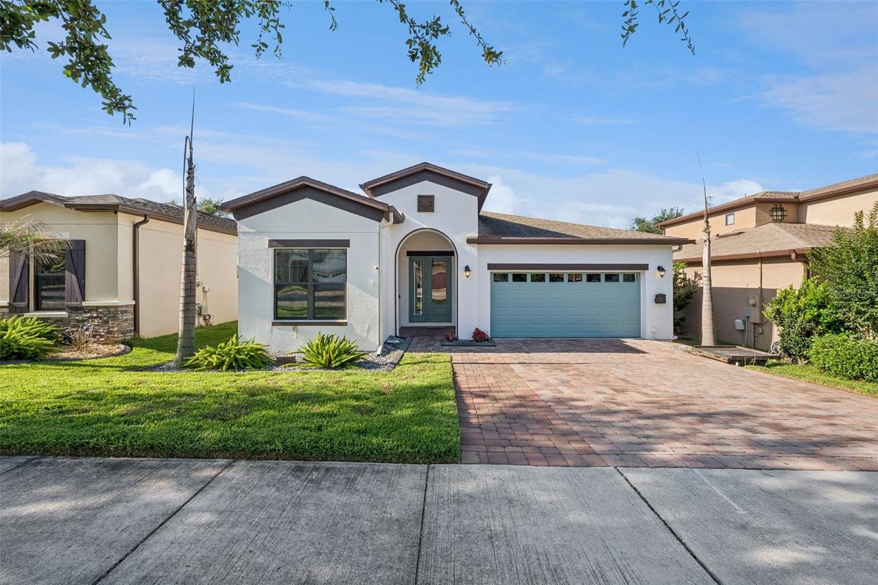 9131 Chandler Dr., Groveland, FL 34736