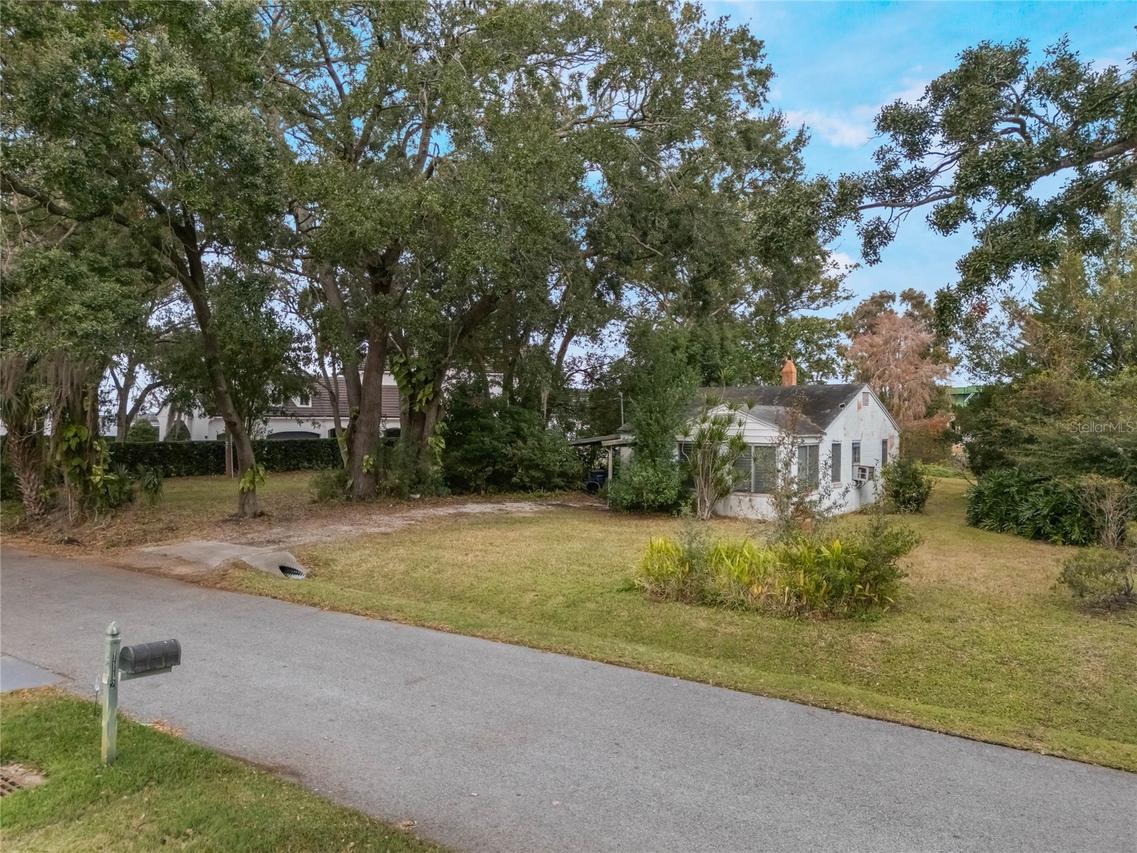 1113 Venetian Ave., Orlando, FL 32804