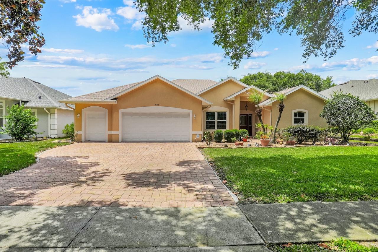 16741 Tall Grass Ln., Clermont, FL 34711