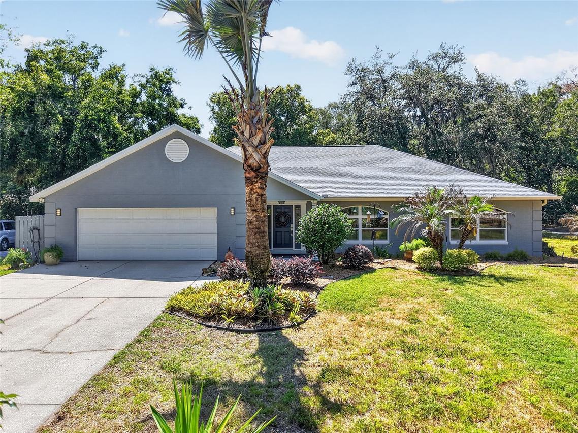 1200 Marshall Ct., Eustis, FL 32726