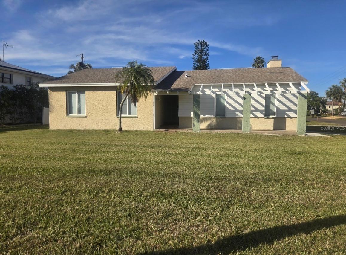 16101 Gulf Blvd., Redington Beach, FL 33708