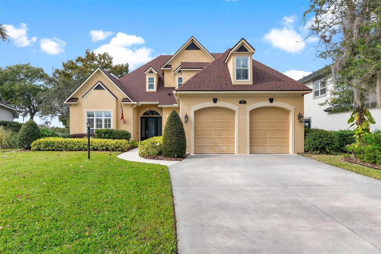 1641 Edgewater Dr., Mount Dora, FL 32757