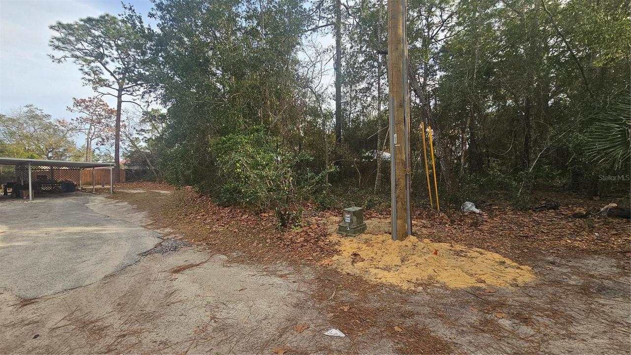 W Seventh Ave., Umatilla, FL 32784