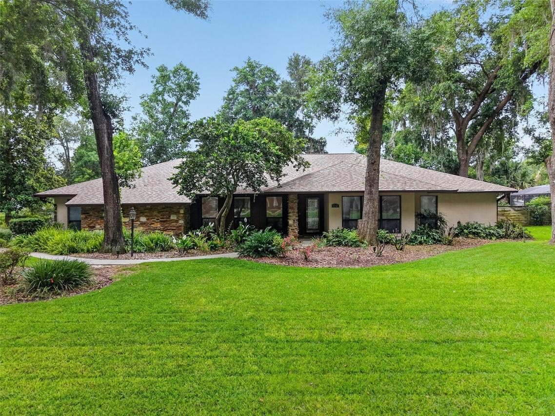 4141 Lake Forest St., Mount Dora, FL 32757