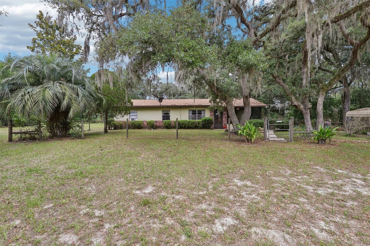 774 SE 116th Ln., Webster, FL 33597