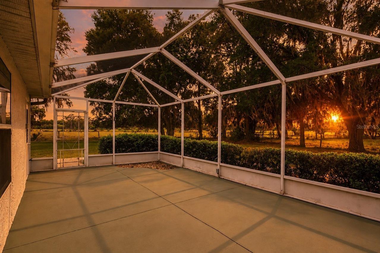 2993 Poplar Ave., Leesburg, FL 34748
