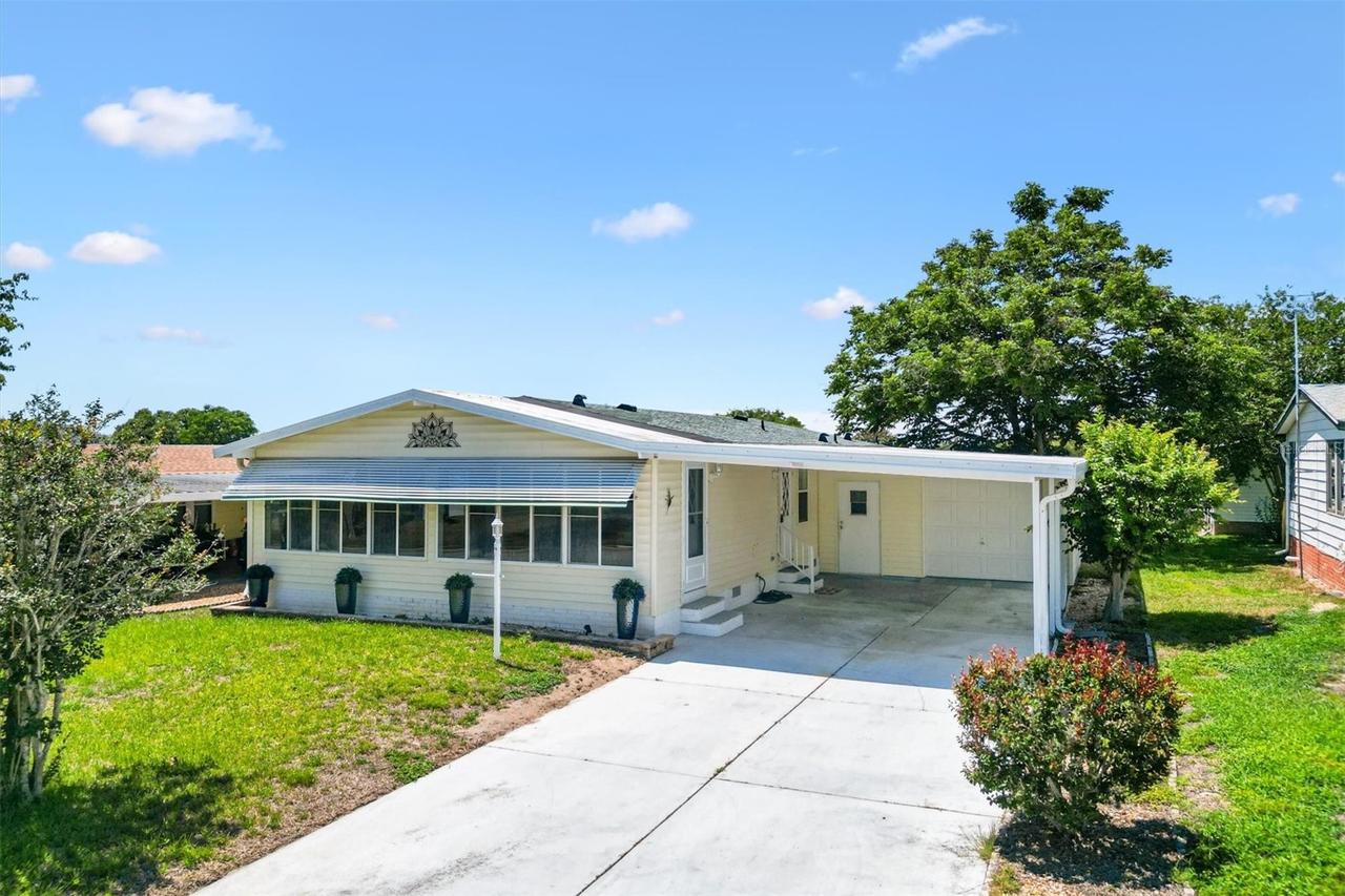 1616 Bayhill Dr., Lady Lake, FL 32159