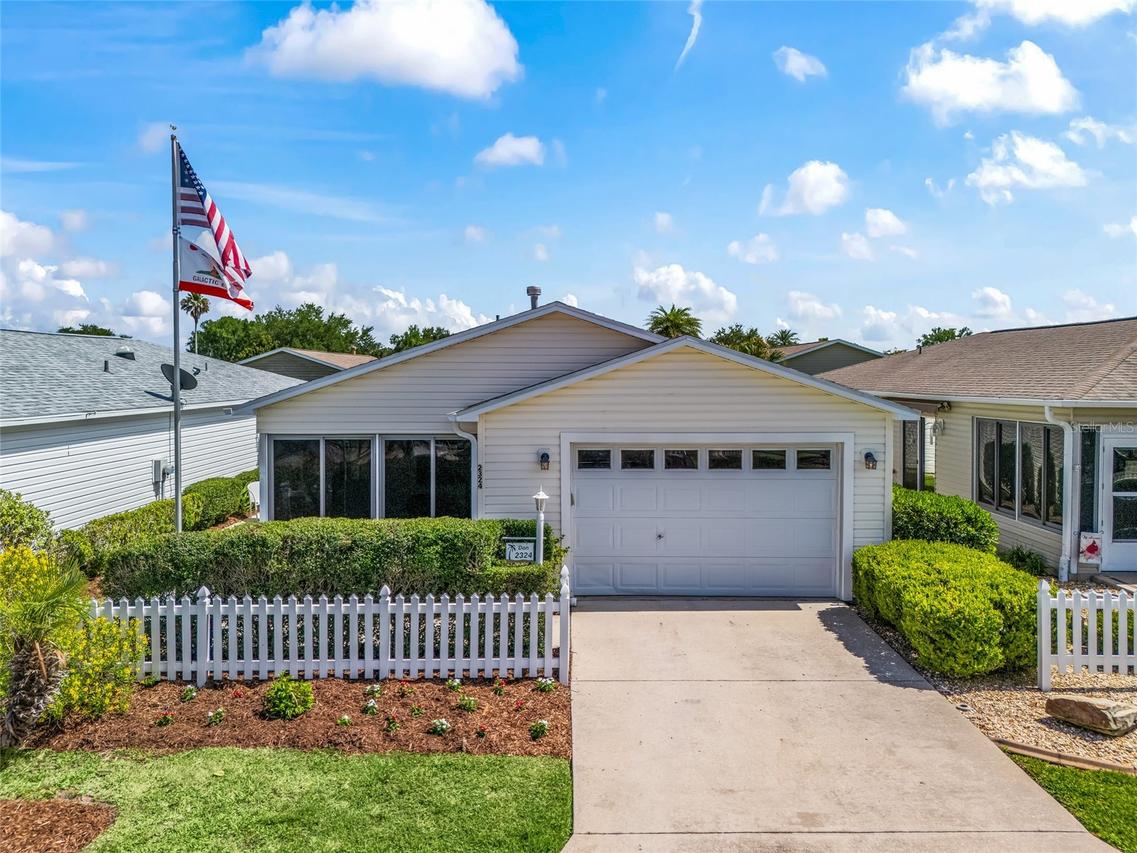 2324 Pickens Pl., The Villages, FL 32162