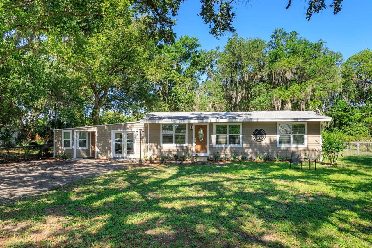 2820 Magnolia Ave., Sanford, FL 32773